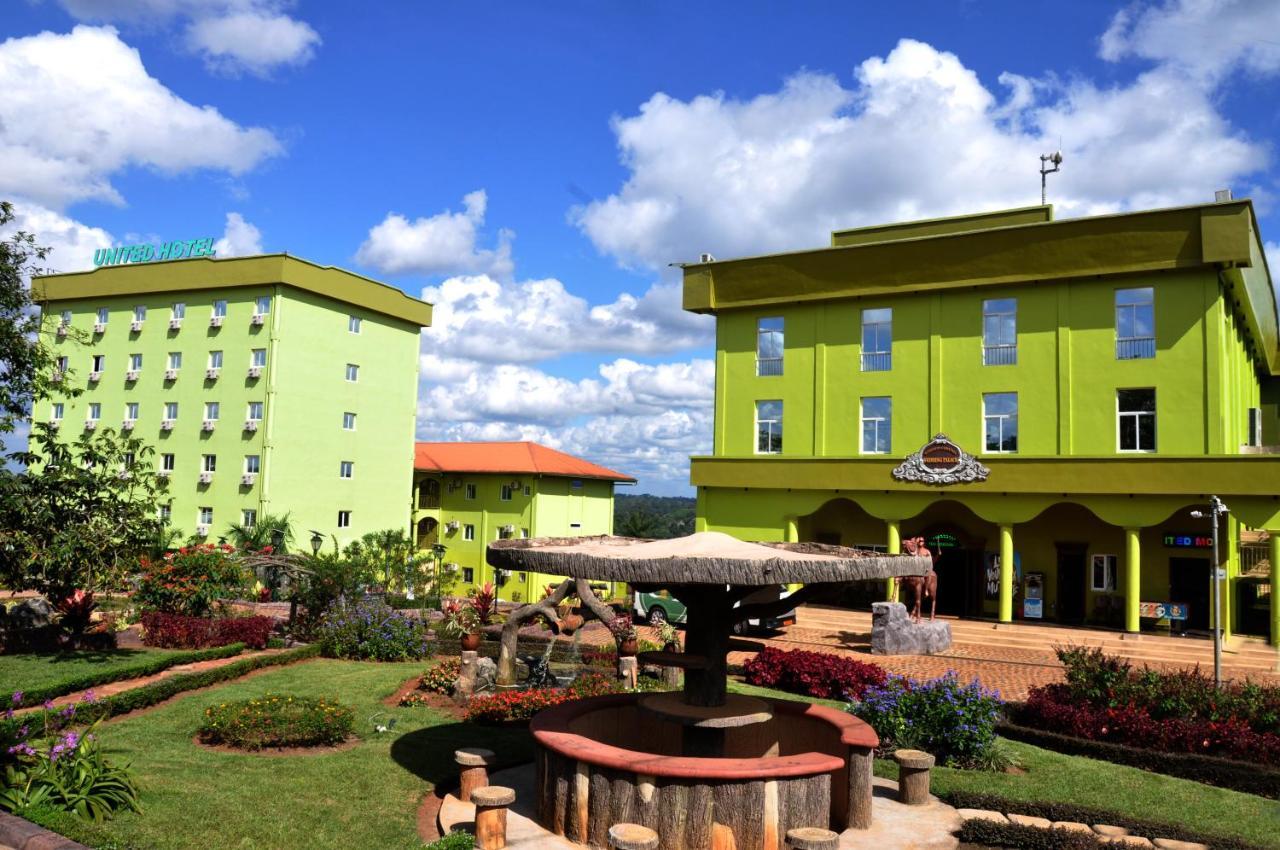 United Hotel Mbankomo Exterior photo