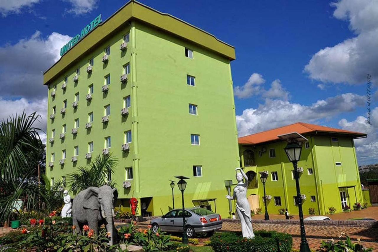 United Hotel Mbankomo Exterior photo